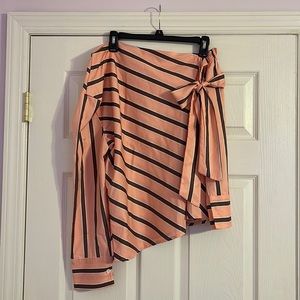 Like New Women’s One Shoulder Blouse